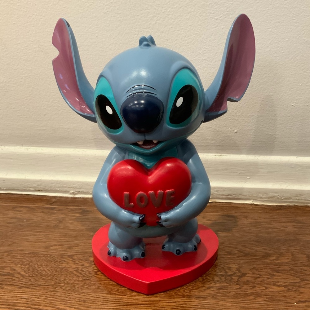 Disney Stitch “love” valentine’s day figurine